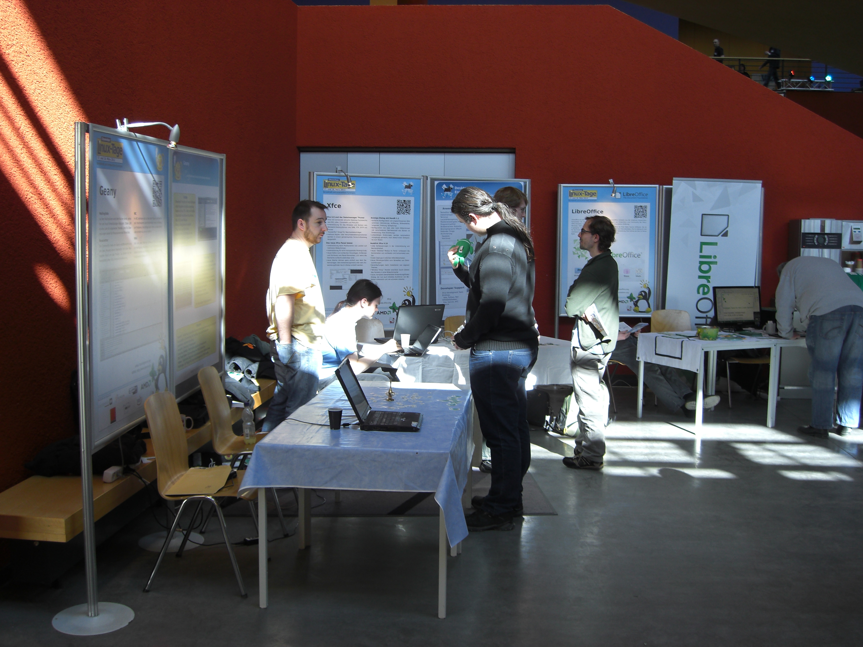 The Xfce and Geany booth at Chemnitzer LinuxTage 2012 (CC: by-nc-sa)